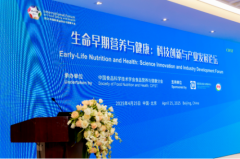 少学生党曾经抢先入手了这台全面搭载鸿蒙5的新